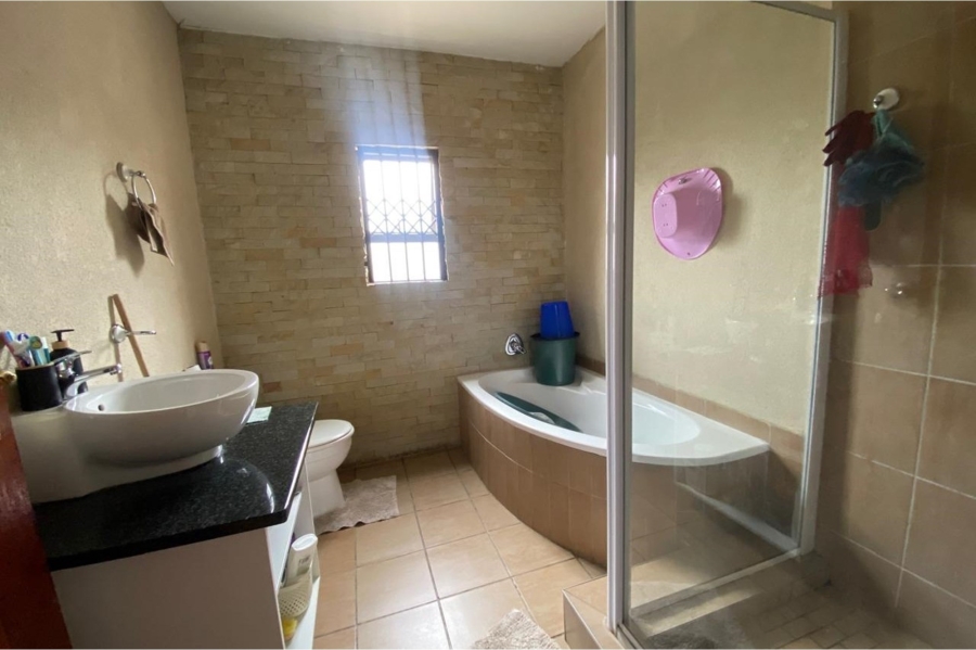 2 Bedroom Property for Sale in Sasolburg Free State